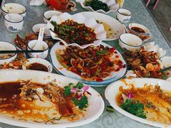 -范饭椰林川湘味海鲜·椰子鸡(三亚湾椰梦长廊店)