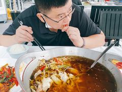 -小河盐帮·私家菜·烤鸭(三元桥·霄云路店)