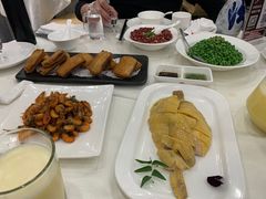 -金时代顺风大酒店(临港百联店)