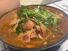 -肥汁米蘭香港米线(长宁来福士店)