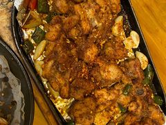 -老东镇啤酒屋海鲜加工·蒸汽海鲜·海鲜烧烤(台东店)