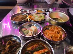 -豚豚家돈돈가韩国锅盖烤肉(新北万达店)