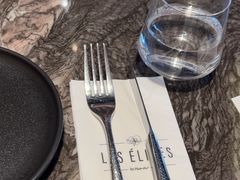 -LES ELITES 英集荟(南京西路店)