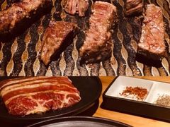 -肉甲韩国木炭烤肉(新壹街1店)