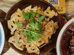 -冯烫烫跷脚牛肉·川菜小馆(武胜西街店)