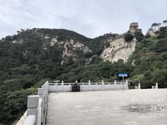 -医巫闾山