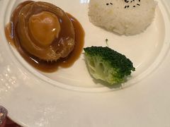 -浅深(世茂滨江精品店)