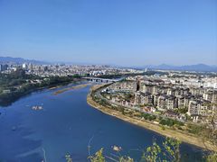 -叠彩山景区