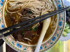 -金杨拉面王小吃面馆·牛三宝面·红烧牛肉粉