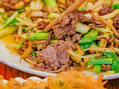 姜葱小炒肉-腾冲国萍农家乐