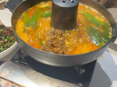 -楚山晓·湖北菜(武汉光谷K11店)