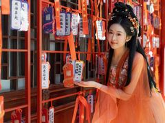 -汉仪华裳汉服馆(豫园店)