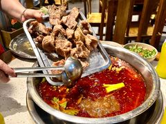 -肖肖酸萝卜鱼火锅(总店)