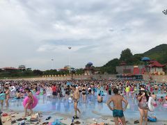 -汤山欢乐水世界