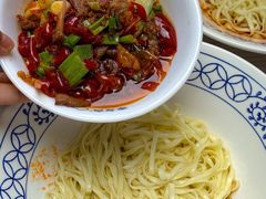 -李与白包子铺(桐梓林店)