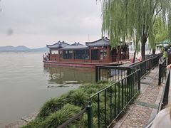 -杭州湖滨银泰in77