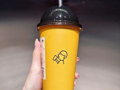 -喜茶(北京华贸购物中心店)