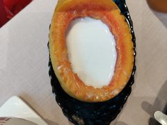 椰香桃胶炖木瓜-尚一汤·粤菜海鲜(环球港店)