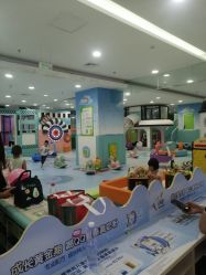 -孩子王童乐园(唐山万达广场店)