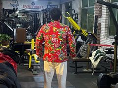 -瑞莱克斯健身俱乐部