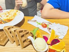 -MANCAT 漫猫咖啡(施湾三路店)