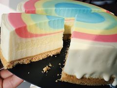 彩虹芝士慕斯-娴店烘焙·蛋糕工作室