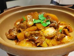 绩溪黄牛肉烧萝卜-徽州小镇(高新店)