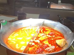 -湊湊火锅·茶憩(南京东路悦荟店)