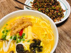 黑三剁-云海肴云南菜(浦江欢乐颂店)