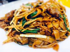 干炒牛河-甜蜜蜜港式茶餐厅(虹梅店)