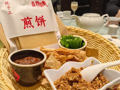 -鲁菜根·泰安菜(万达店)