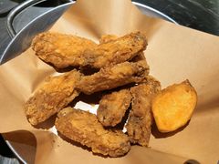 炸鸡翅一半一半-富乐满韩国正宗炸鸡韩国料理(虹泉路店)