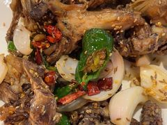 -许哥东北烧烤·铁丳烤串·宫后夹肉(繁花中心店)