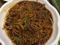 撒子牛肉丝-刘胖子家常菜·蹄花焖藕(中南店)