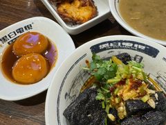 -黑白电视长沙小吃(悦汇城店)