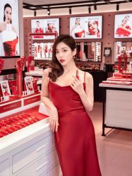 -VALENTINO华伦天奴美妆