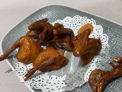 脆皮乳鸽-颂福楼·南京菜(定淮门店)