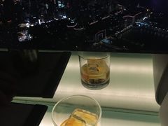 -OZONE 顶楼酒吧(香港丽思卡尔顿酒店)