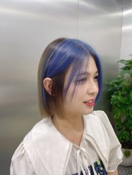 -Tloml salon