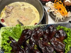 -汤宴·参须肚包鸡(南京路店)