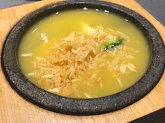 石锅脆米煮鲍鱼-望乡楼上海菜(日月光店)