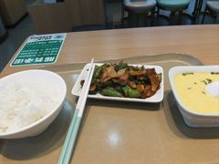 -老乡鸡(西岸凤巢店)