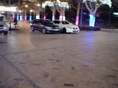 -蓝色港湾停车场