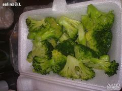 蒜蓉西兰花-港式金翠茶餐厅