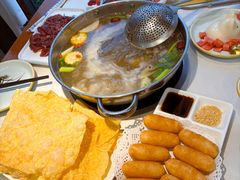 -乡土黄·鲜牛肉火锅·小龙虾(兴业街店)