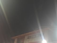 -刘姐啤酒鱼民族演艺餐厅(西街总店)