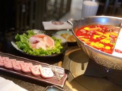 -湊湊火锅·茶憩(新中关购物中心店)