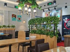 大堂-拿渡·水煮鱼麻辣香锅(王府井奥莱·香江小镇店)