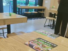 -蒙自源米线大王(宝安尖岗山店)