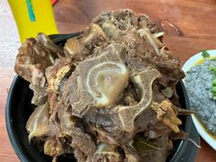 -宝瑞门钉肉饼店